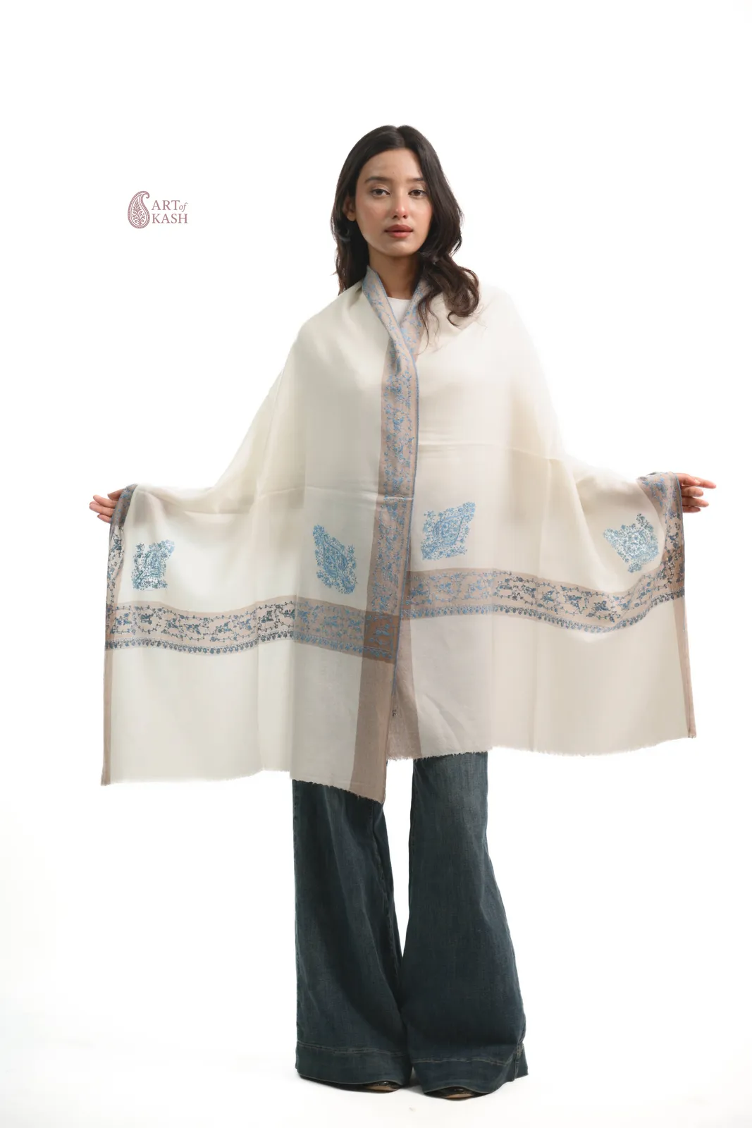 Hand Embroidery Stoles — Item 3