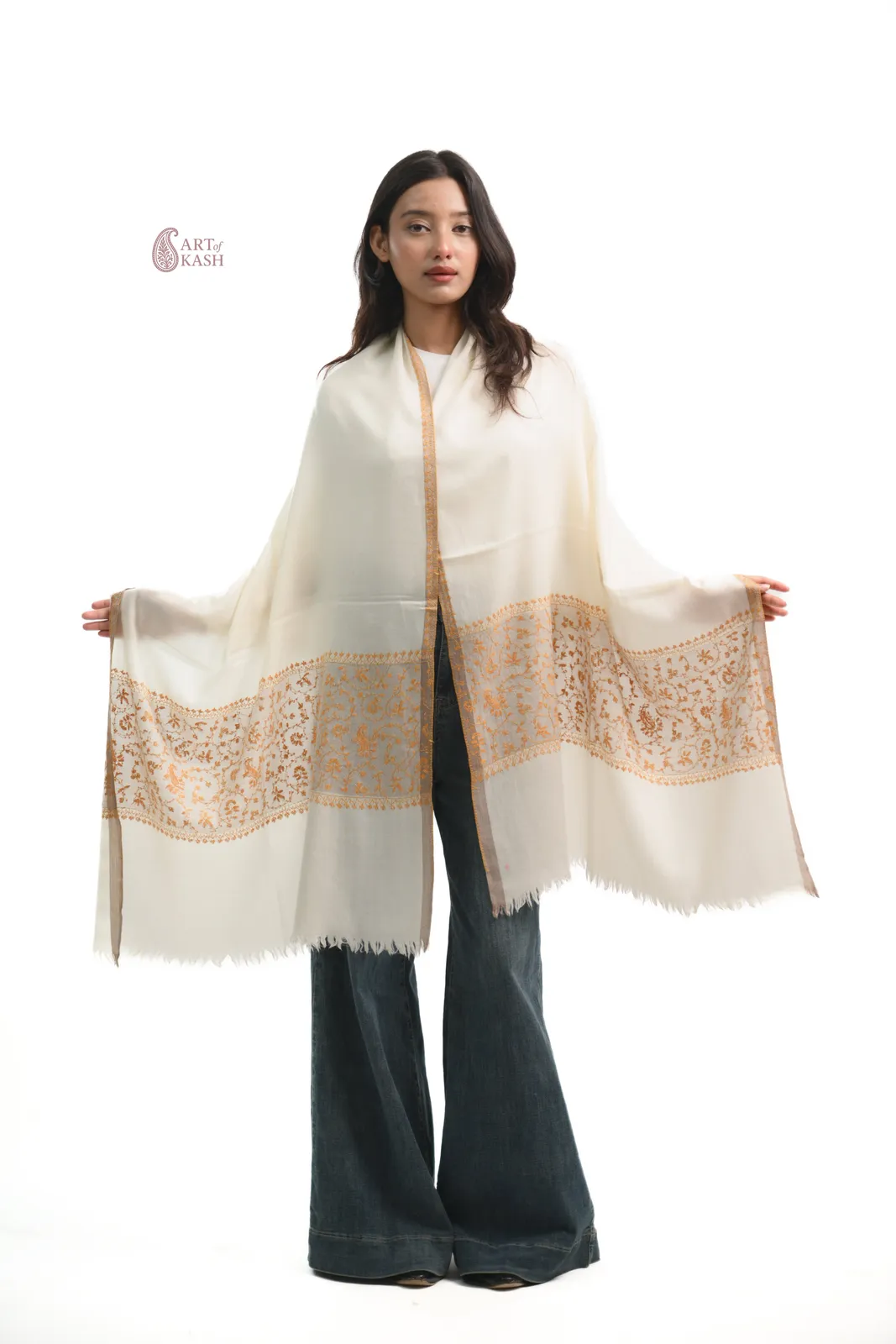 Hand Embroidery Stoles — Item 4