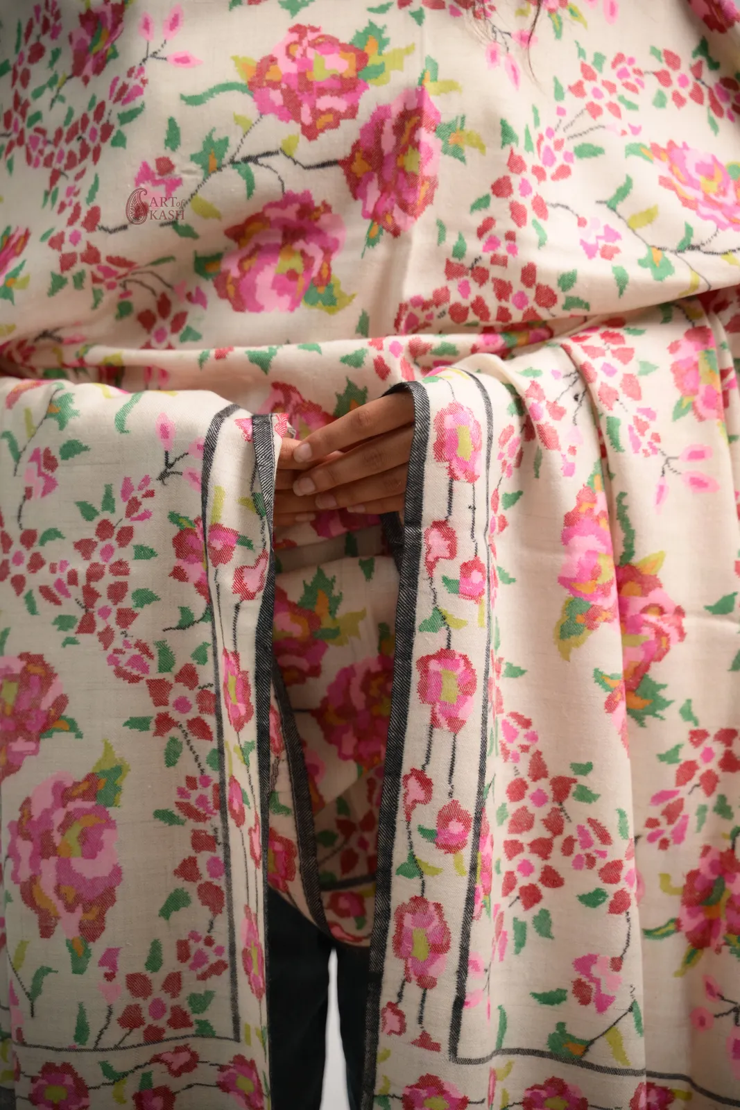 Pashmina Kani Shawl — Ivory With Pink Roses