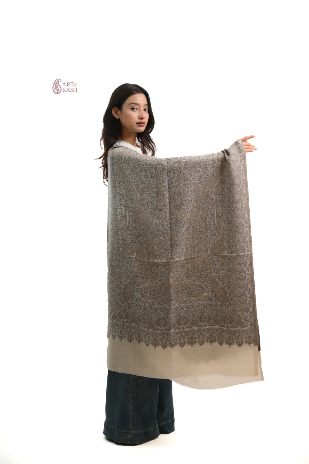 Weaving Stoles — Item 4
