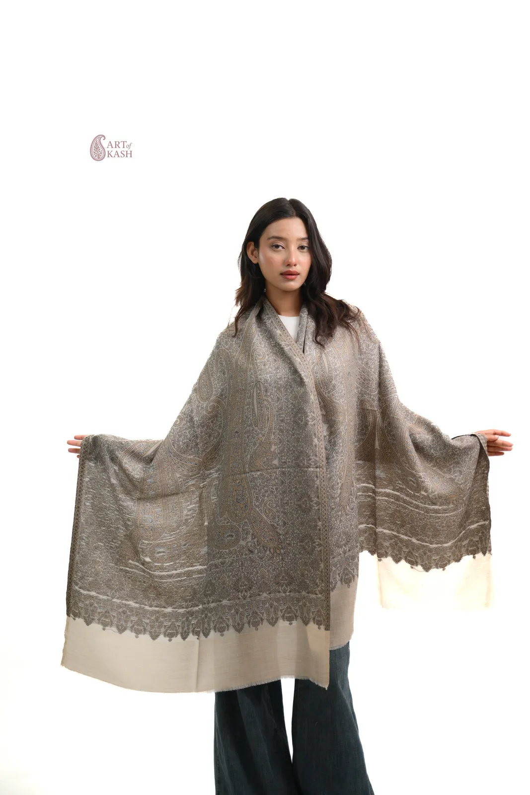 Weaving Stoles — Item 4
